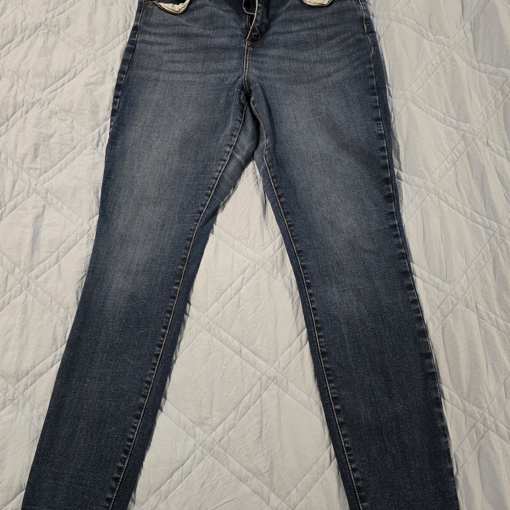 Universal Thread Dark Blue Skinny Jeans